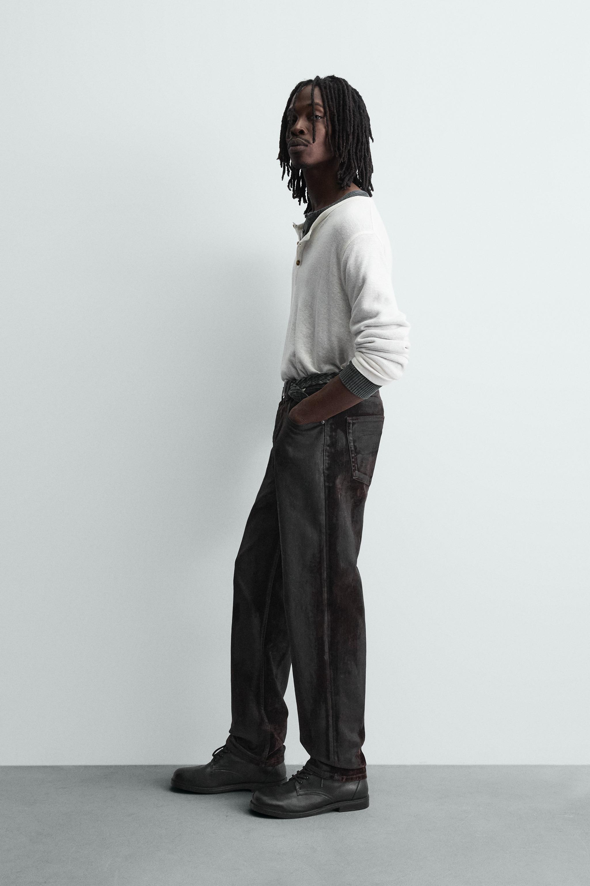 FLOCKED STRAIGHT FIT JEANS